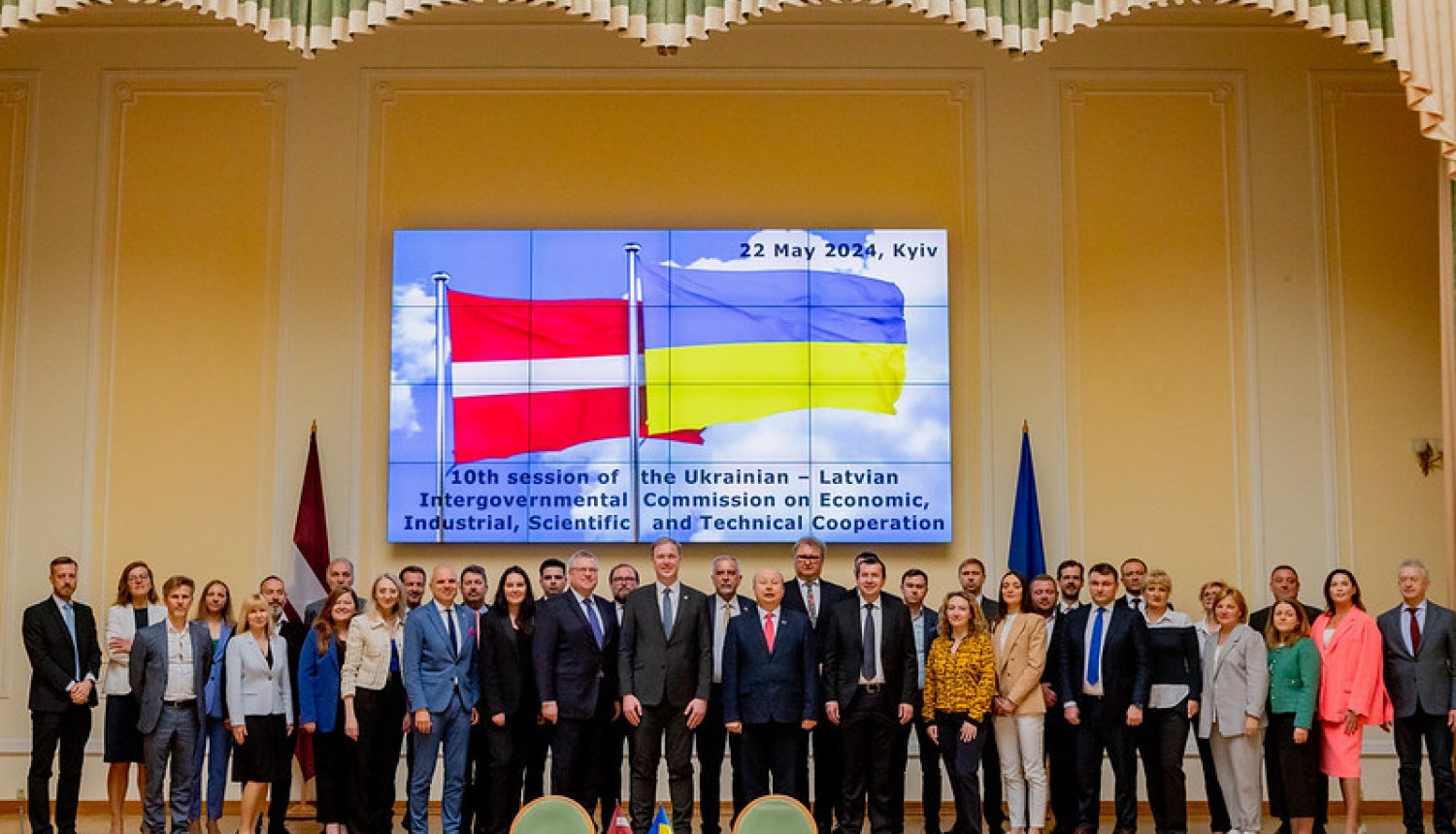 Latvijas Ukrainas starpvaldību komisijas sēdes kopbilde